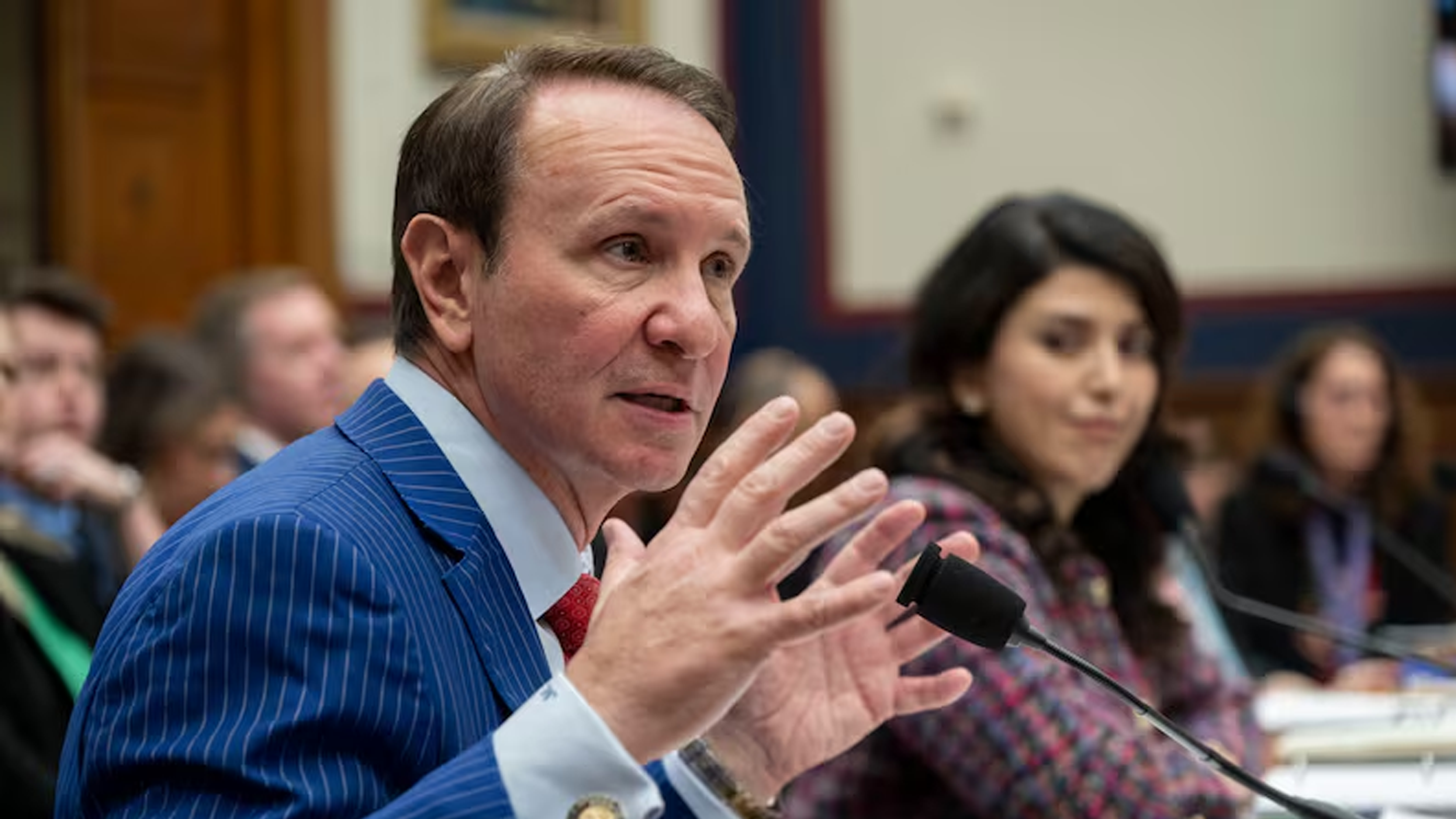 Louisiana Gov. Jeff Landry Pays Fine, Admits Thousands in Undisclosed Free Travel Amid Ethics Concerns