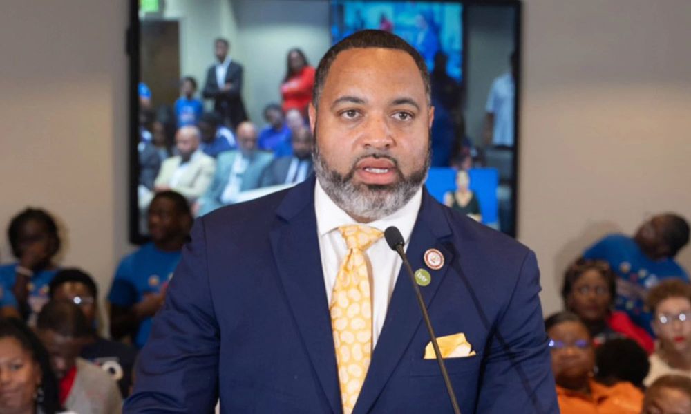 Hurst Stands Firm on Retiree Protections Amid Council Vote on Medicare Advantage Plan post image