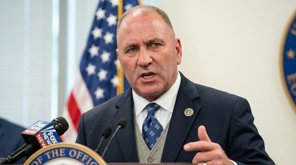 Higgins Denounces Proposed Louisiana Congressional Map as Redistricting Battle Deepens post image