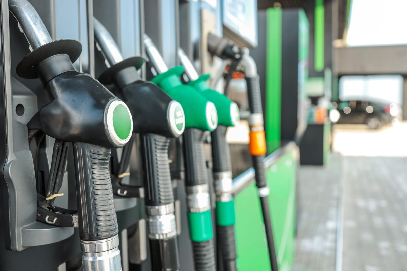 Louisiana Drivers Face Higher Gas Prices Heading Into Labor Day Weekend post image