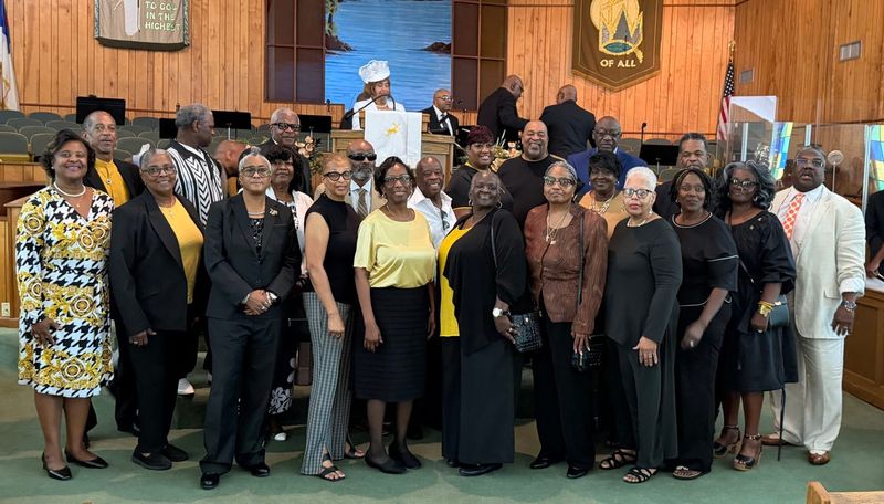 Scotlandville High Class of 1979 Turns a Weekend Get-Together Into a Celebration of Friendship and Faith post image