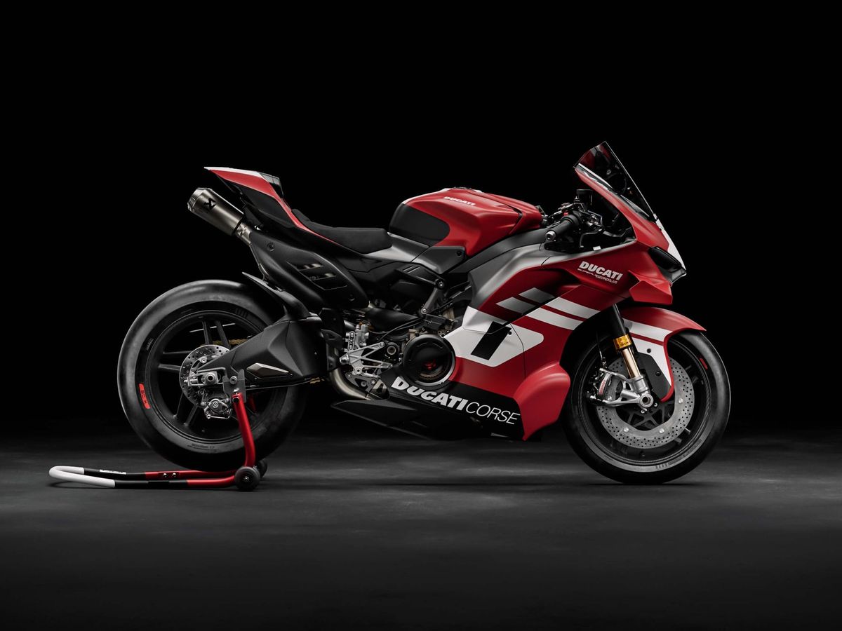 Meet the 2026 Ducati Superleggera V4 Centenario. My Favourite Ducati Model is Back!