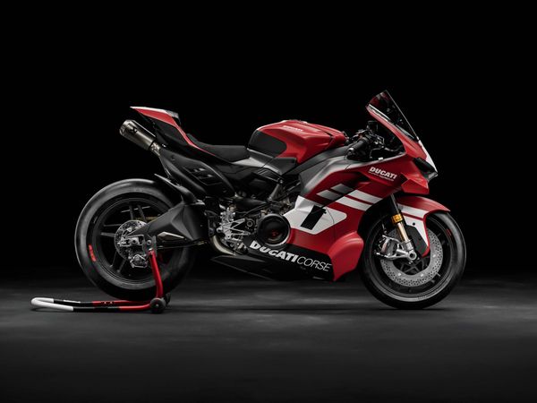 Meet the 2026 Ducati Superleggera V4 Centenario. My Favourite Ducati Model is Back!