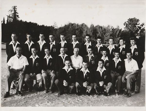 מסע קבוצת הכדוריד של רחובות לאירופה ב 1956