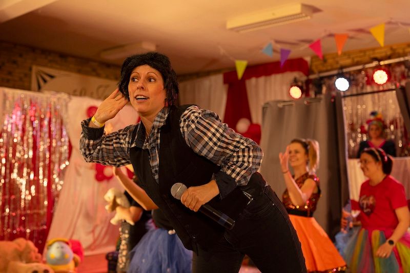 Frauen starteten grandios in den Höngener Karneval