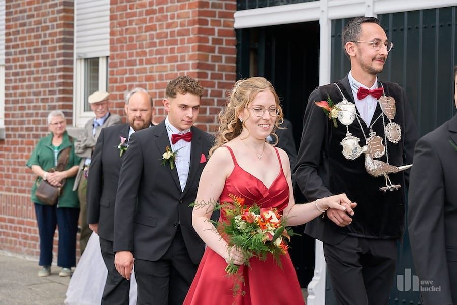 Prächtiger Festumzug zur Odiliakirmes