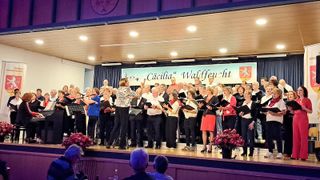 „Pop trifft Klassik“ / Singen ohne Grenzen begeistert!