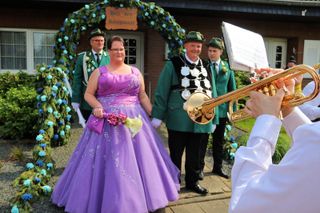 Kirmesgemeinschaft Tüddern mit stimmungsvoller Maikirmes