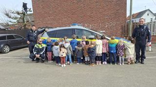 Polizei Einsatz bei den kleinen Strolchen!