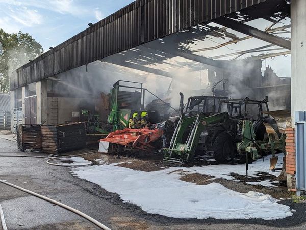 Brand einer Maschinenhalle in Psychiatrie