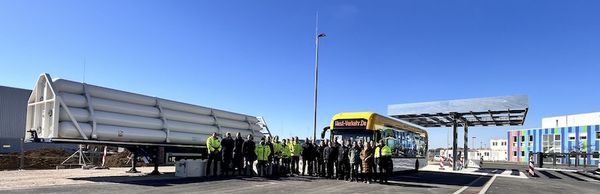 Keine Zukunftsmusik: Edelweiß Havert im Wasserstoff-Bus unterwegs nach Würselen