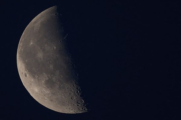 Partielle Mondfinsternis in den frühen Morgenstunden des 28. August 2026