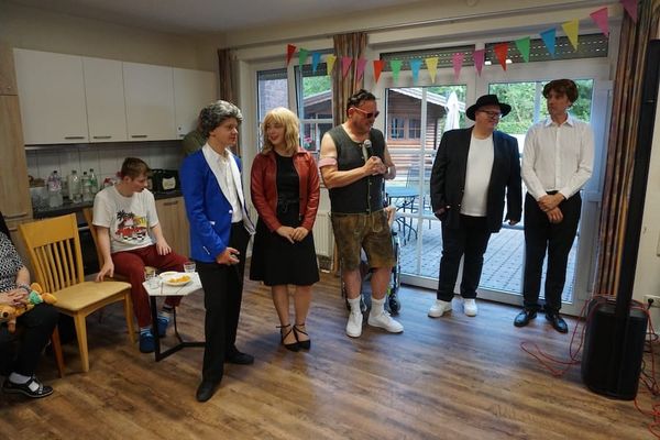 Schlagerparade in der Wohnstätte Höngen