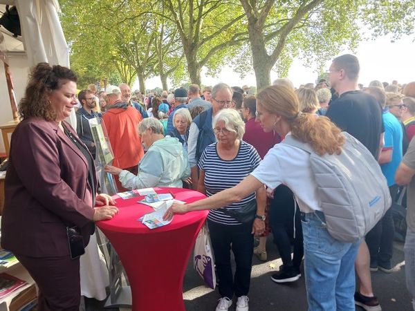 Erste Bilder vom Festtag