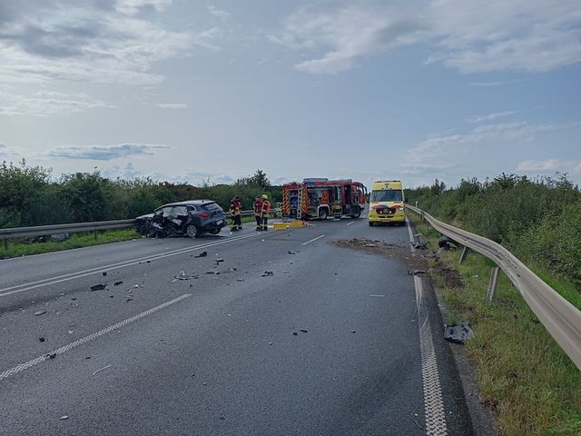 Schwerer Verkehrsunfall auf der B56n