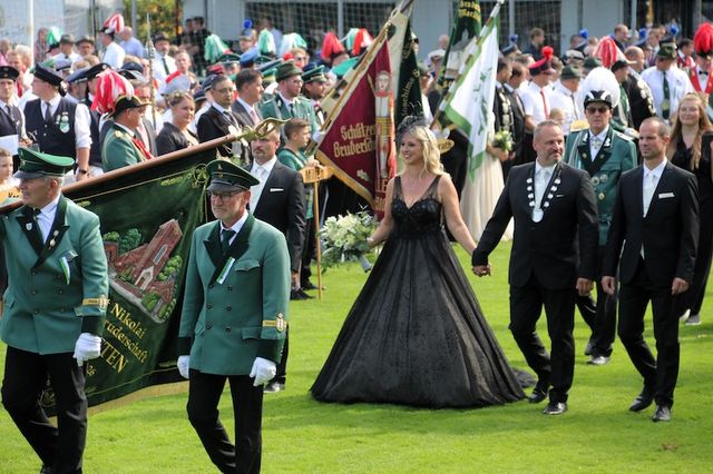 Erneut prächtiges Dekanatsschützenfest