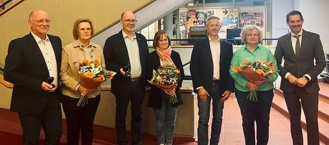 Verleihung von Ehrenringen an langjährige Ratsmitglieder