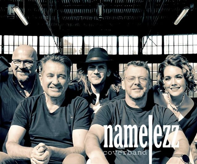 namelezz geht "on stage"