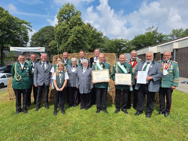 Viele Ehrungen im Rahmen der Schalbrucher Kirmes