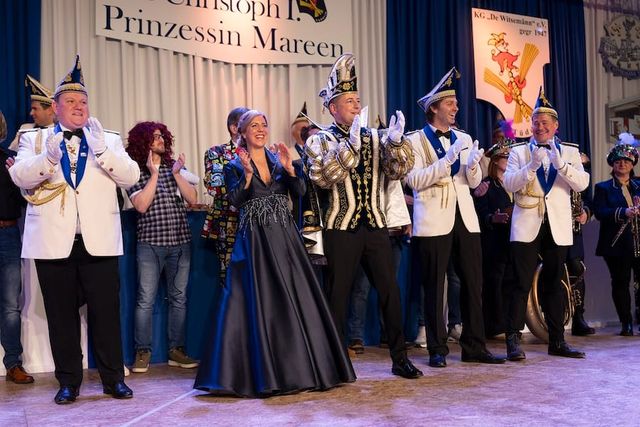 Witsemänn feierten großartige Proklamationssitzung