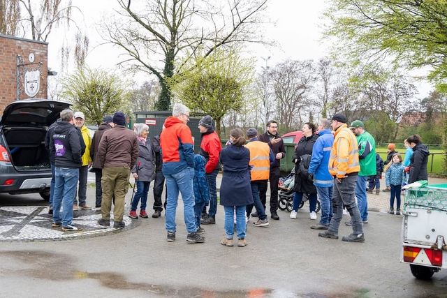 Aktion „Höngen räumt auf“