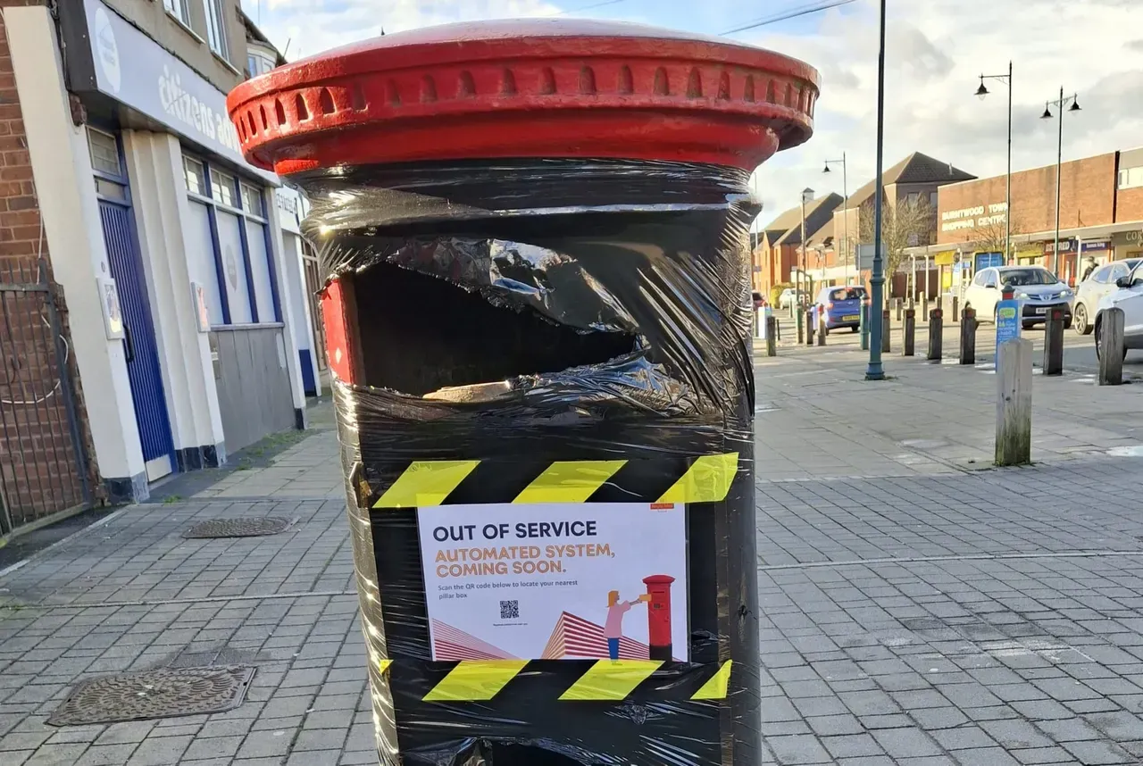 The previous postbox at Sankey's Corner in Burntwood
