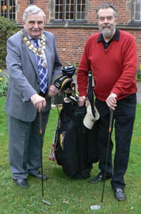 chairmans-charity-golf-day-cllr-wilks-cllr-humphreys-1 Councillor John Wilks and Councillor Ken Humphreys
