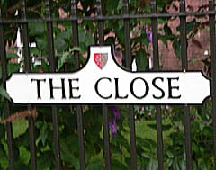 The Close sign. Pic: florriebassingbourn