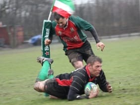 Craig Goodall scores a try for Burntwood RUFC