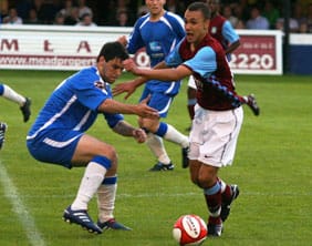 Chris Horton keeps his eye on the ball. Pic: Dave Birt