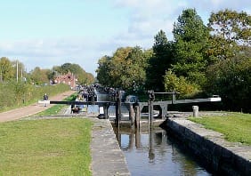 The canal at Fradley Junction. Pic: Roger Kidd and licensed for reuse under this Creative Commons Licence