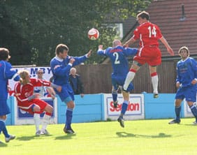 danny-smith-goes-close Chasetown's Danny Smith leaps highest to head the ball goalwards. Pic: Dave Birt