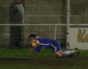 Danny Smith bundles the ball over the line. Pic: Dave Birt