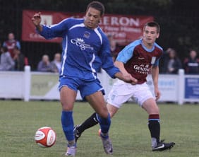 alex-steadman-in-control Alex Steadman on the ball. Pic: Dave Birt