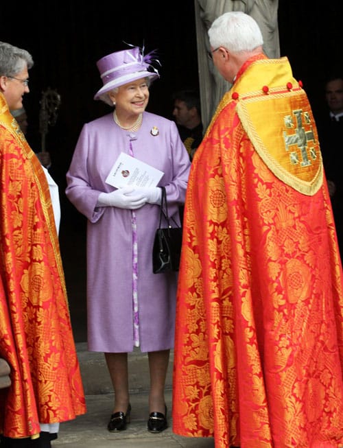 Queen-at-Lichfield-Cathedral-5