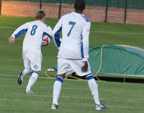 ben-jevons-lines-up-his-shot-1-1