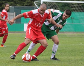 Gary Hay on the ball. Pic: Dave Birt