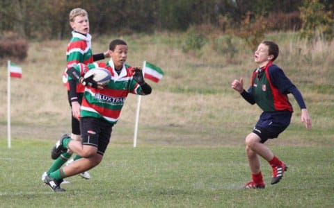 2011_1023U15sTrainingGame0074