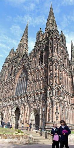 nti_Litchfield_Cathedral16