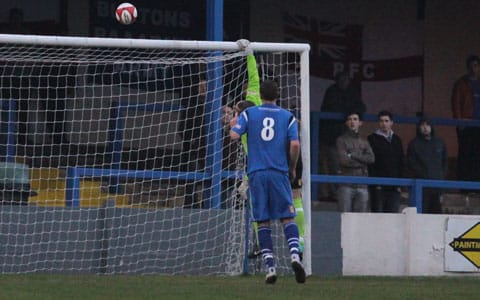 levi-reid-shot-hits-the-bar