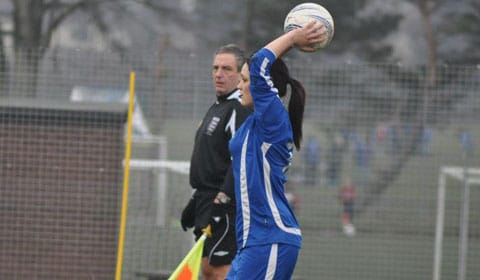 CFCL-Alan-Wiley-runs-the-line-as-Jade-Arber-throws-in