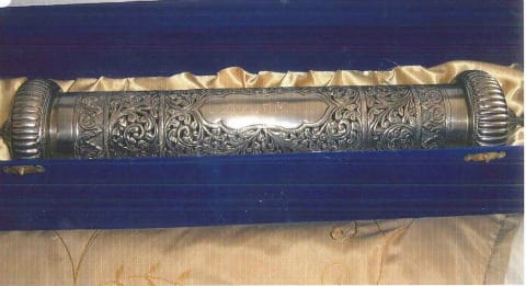 The solid silver document holder The solid silver document holder