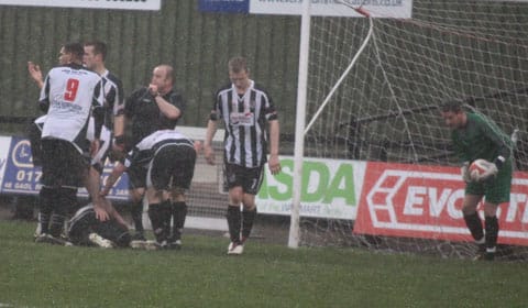 carr-needs-treatment-after-scoring-3-0