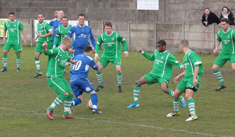 dean-perrow-takes-on-5-burscough-defenders-for-his-stunning-goal-2-2-43-mins