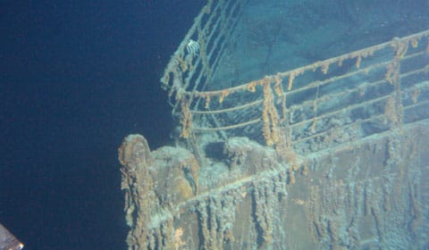 Return-to-Titanic The Titanic below the Atlantic