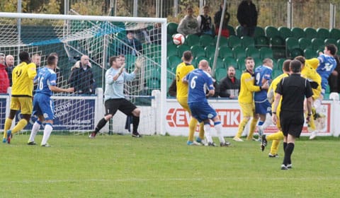 danny-smith-heads-in-1-1 Danny Smith heads home the equaliser. Pic: Dave Birt