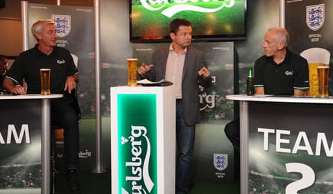 Ian Rush, Chris Hollins and Peter Reid taking part in a pub quiz