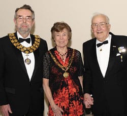 Cllr-Ken-Humphreys,-Maureen-Humphreys-and-Sir-Bernard-Knight Cllr Ken Humphreys, Maureen Humphreys and Sir Bernard Knight