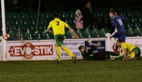 Paul Sullivan levels the scoring. Pic: Dave Birt