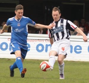Lee Parsons closes down Darren Wrack. Pic: Dave Birt